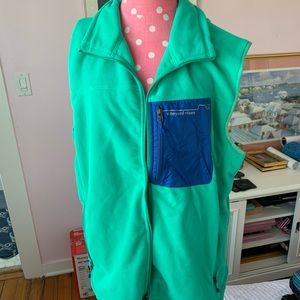 New Vineyard Vines vest